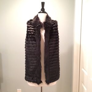 Faux Fur Vest in Black. Long to cover leggings fur vest winter